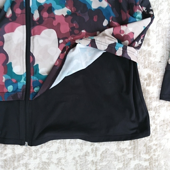 Xersion Hooded Zip Up Layered Look Athletic Jacket XL Black Multicolor - Picture 11 of 16